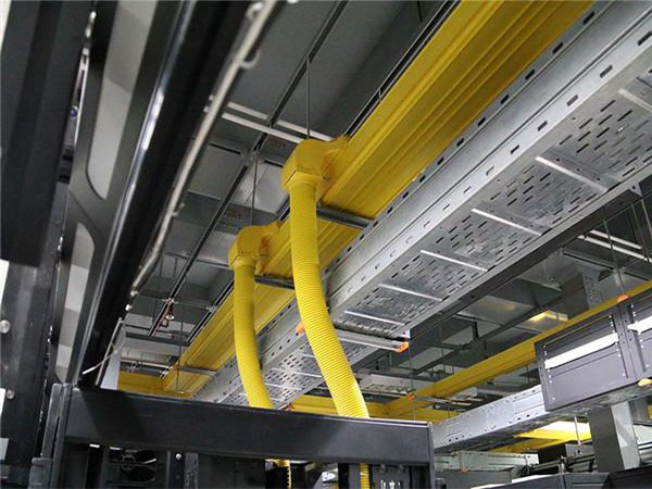 怎樣避免濟南鍍鋅橋架安裝過程出現靜電現象?