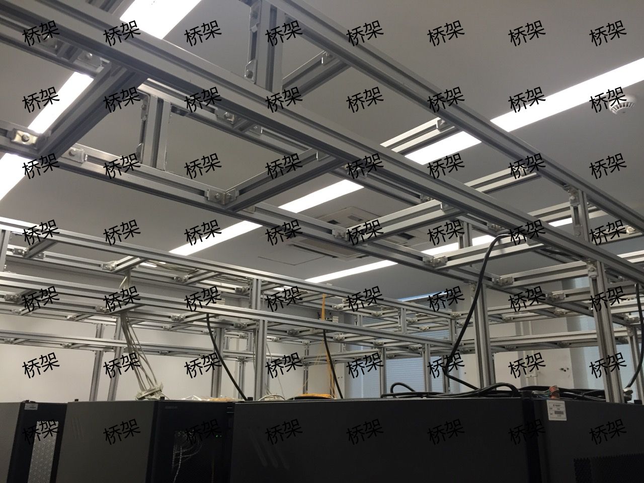 安裝電纜橋架時,這兩點不注意,后果很嚴重!