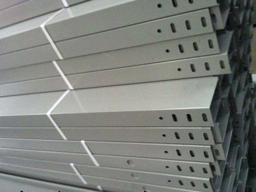 增利來(lái)五分鐘讓您熟知濟(jì)南電纜橋架的設(shè)置標(biāo)準(zhǔn)